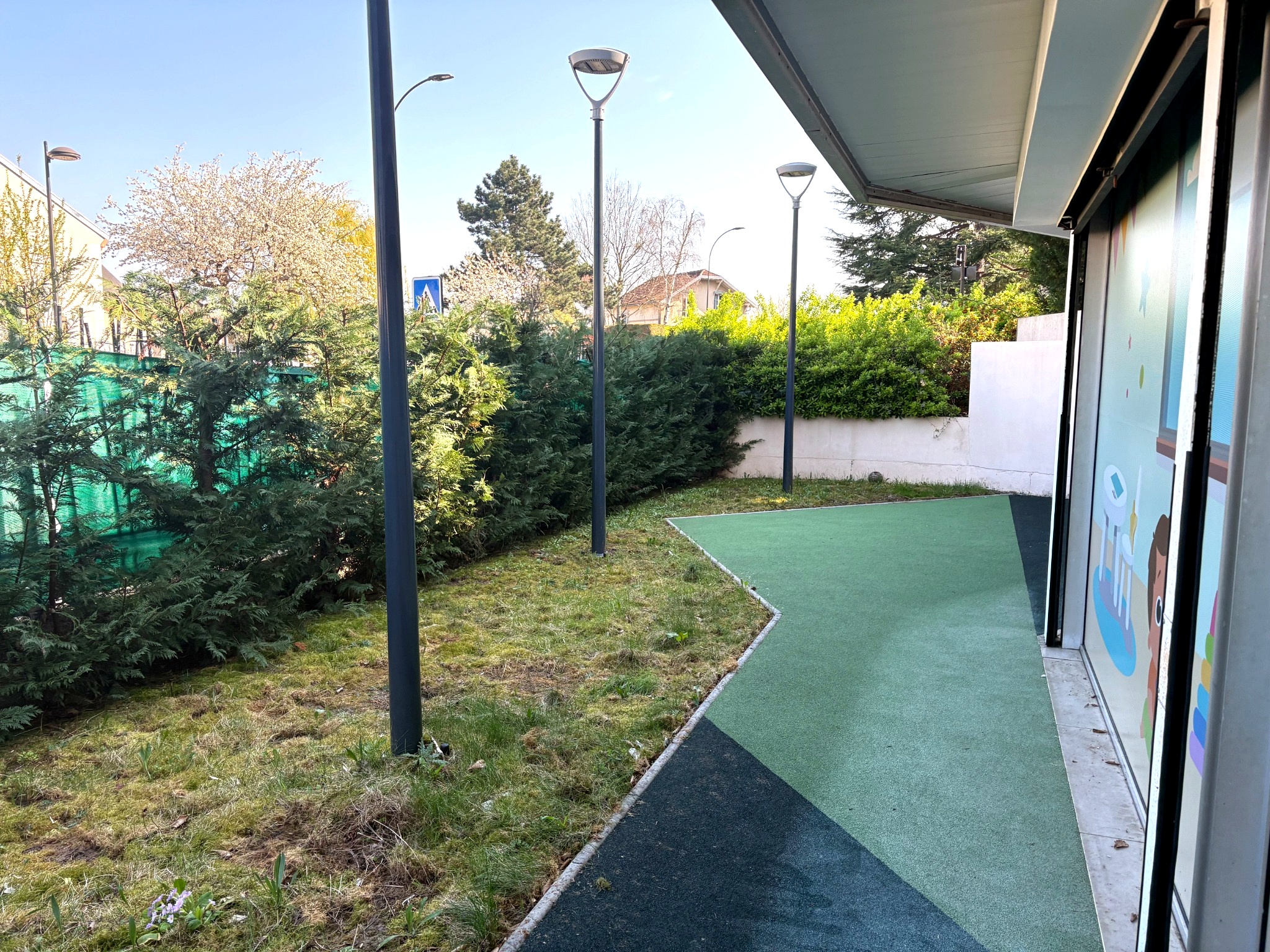 Jardin micro-crèche Saint-Germain-en-Laye
